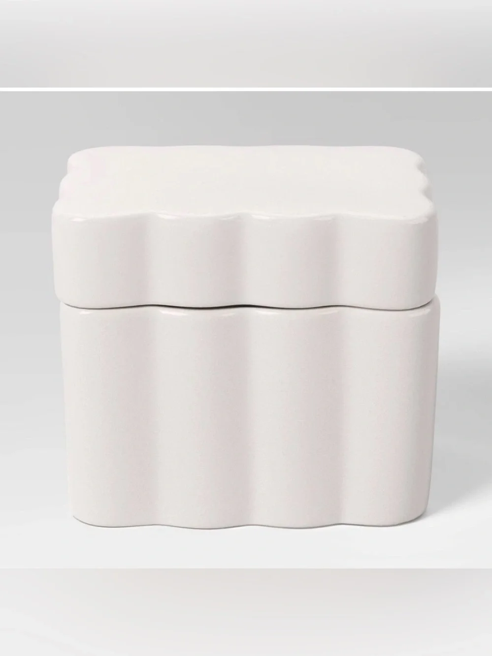 Ceramic White Ceramic Lidded Box by Room Essentials 4 1/2” H x 5 1/4” W (Sealed)